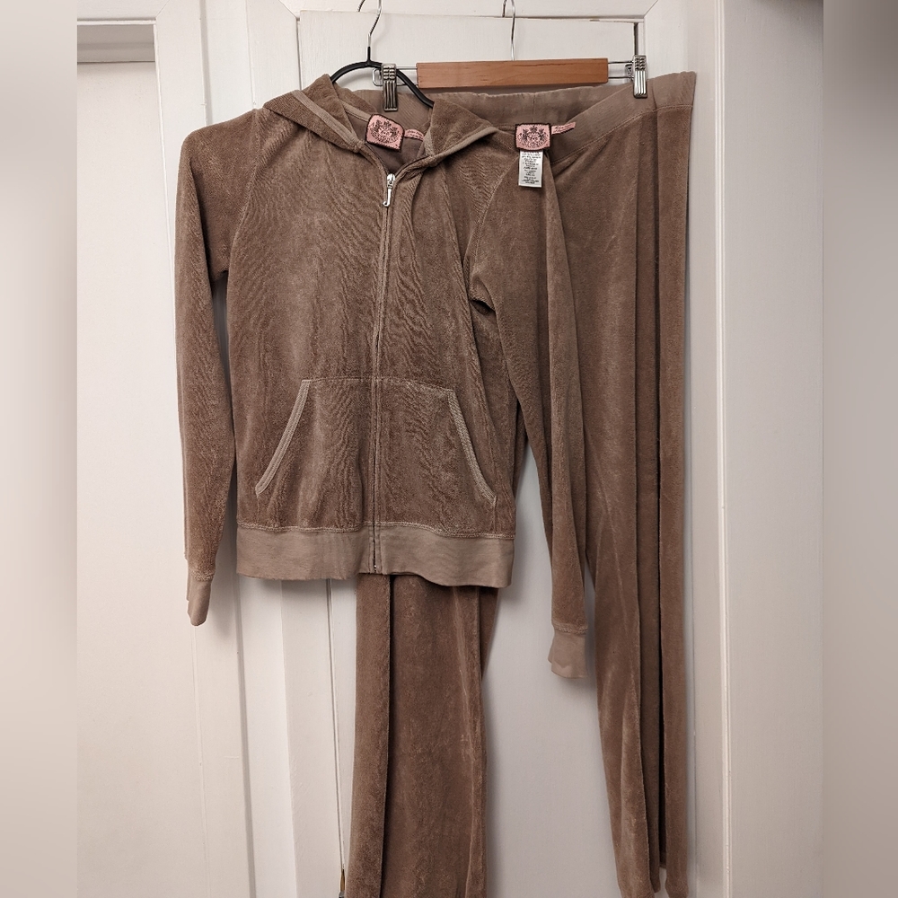 Juicy Couture terry hoodie size medium and terry pants size large